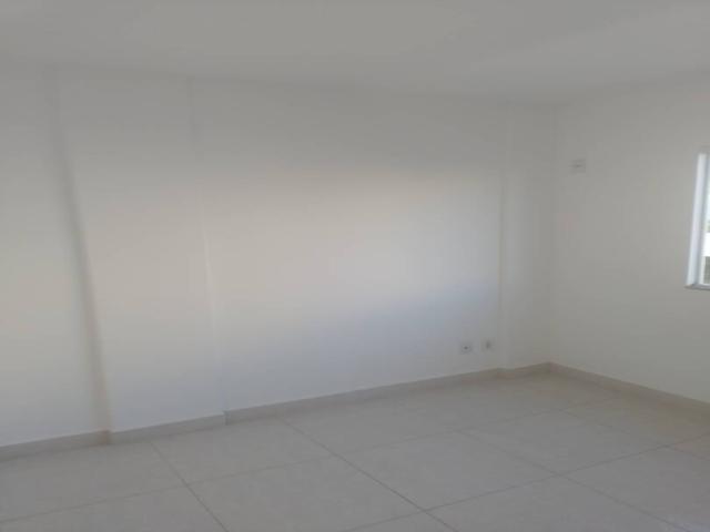 #11 - Apartamento para Venda em Macaé - RJ